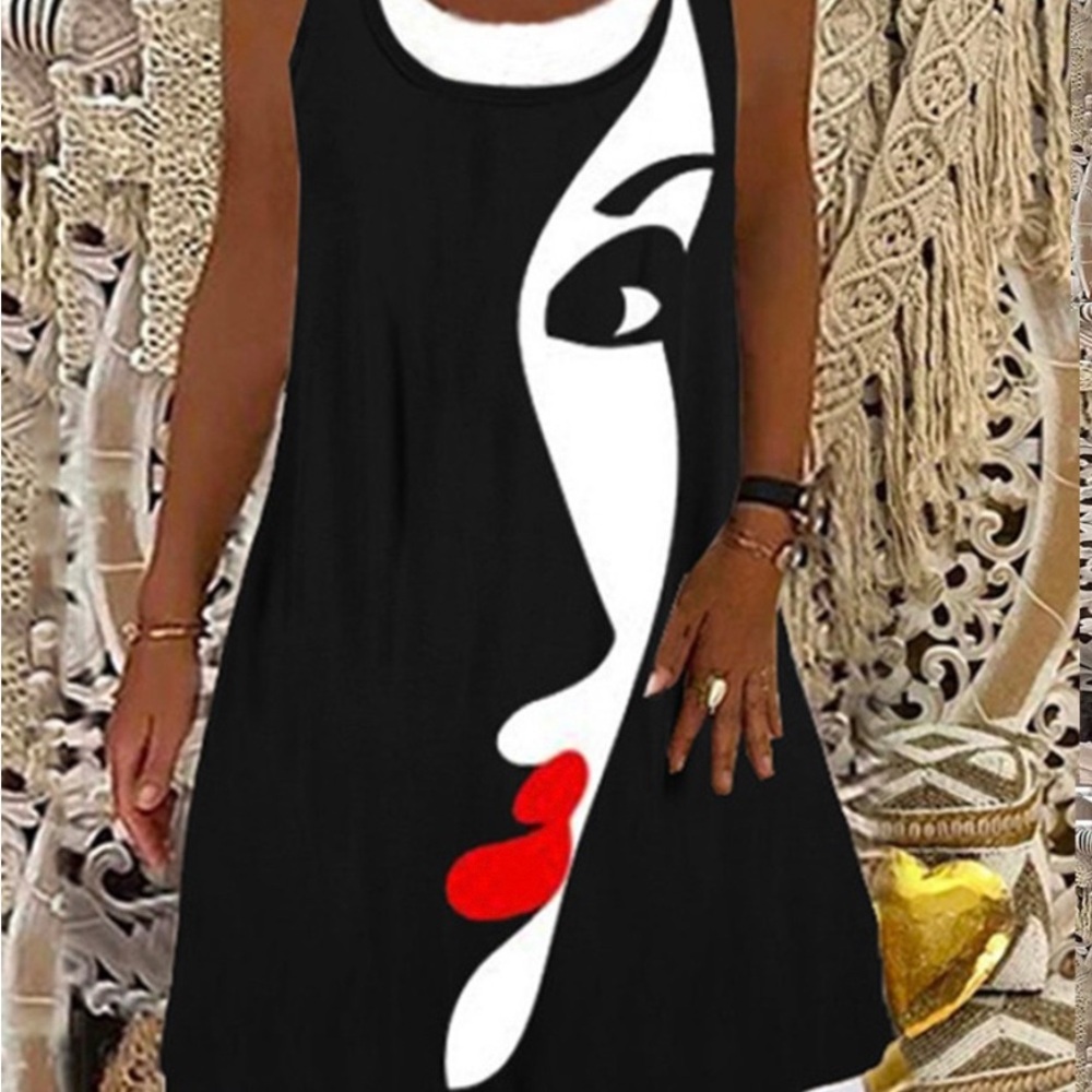 Stylish Black and Red Graphic Dress